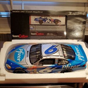 Mark Martin 1:24 scale car